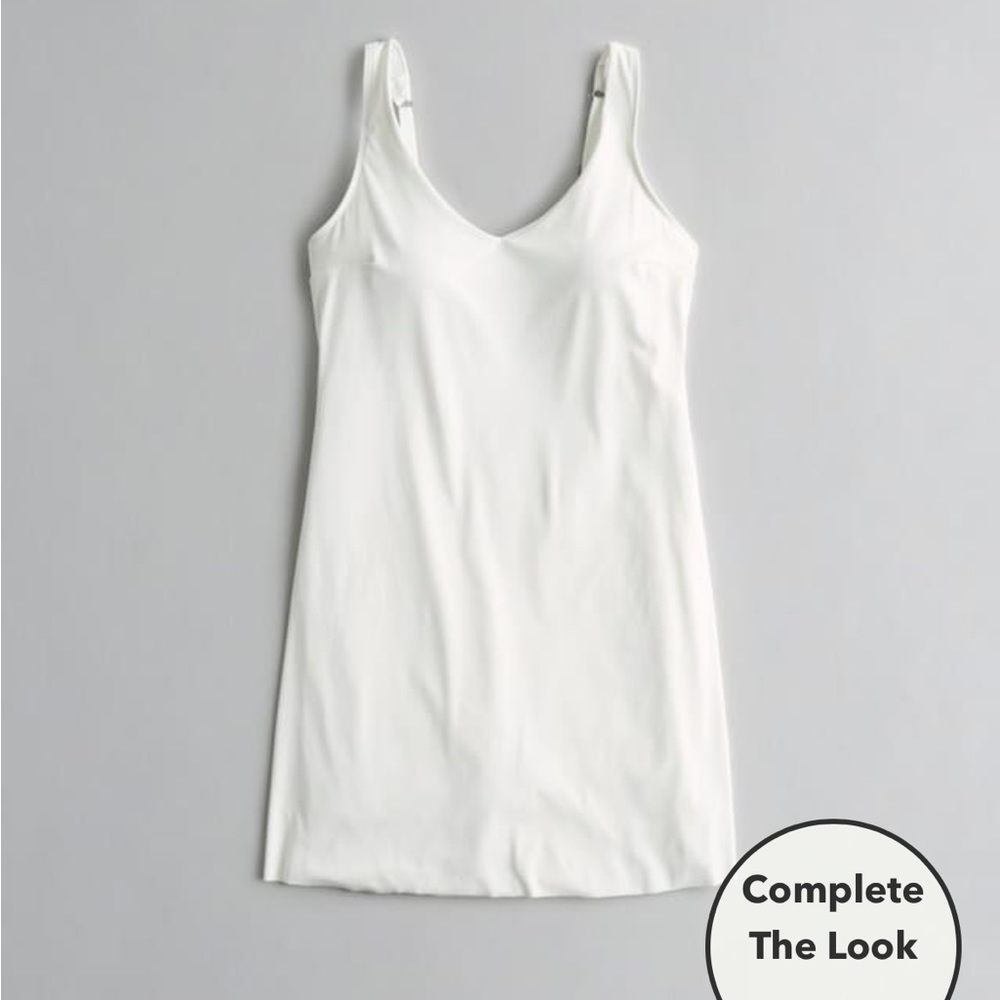 Gilly Hicks active dress size M white